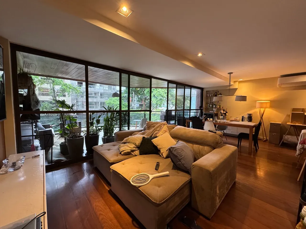 Departamento amueblado, 160 m², con espacio de home office