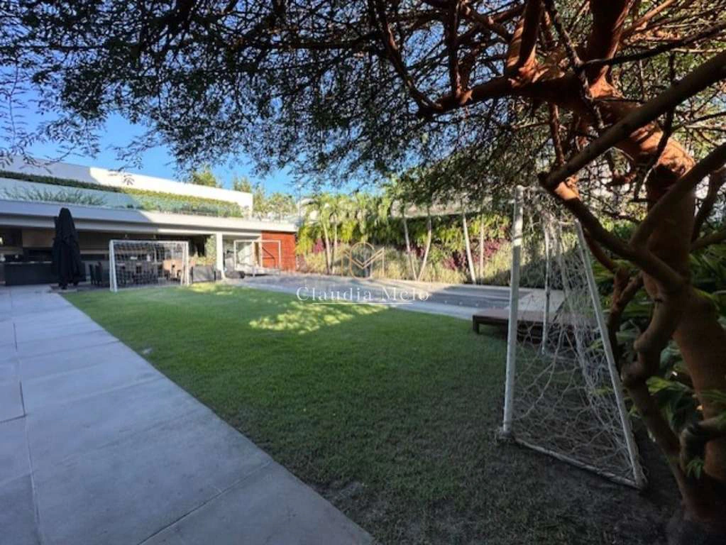 Casa amueblada de 800 m² con 5 suites y parrilla — photo 13