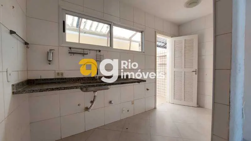 Casa duplex com 2 quartos e fogão a gás — photo 2