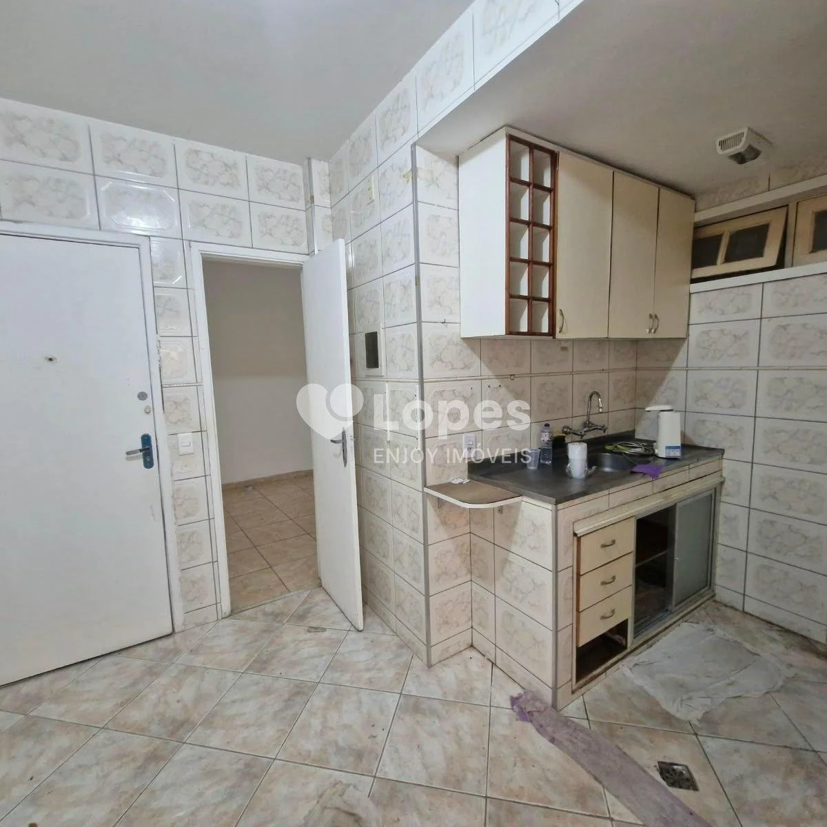 2-bedroom apartment, 1 with its own bathroom, 80 m² — photo 3