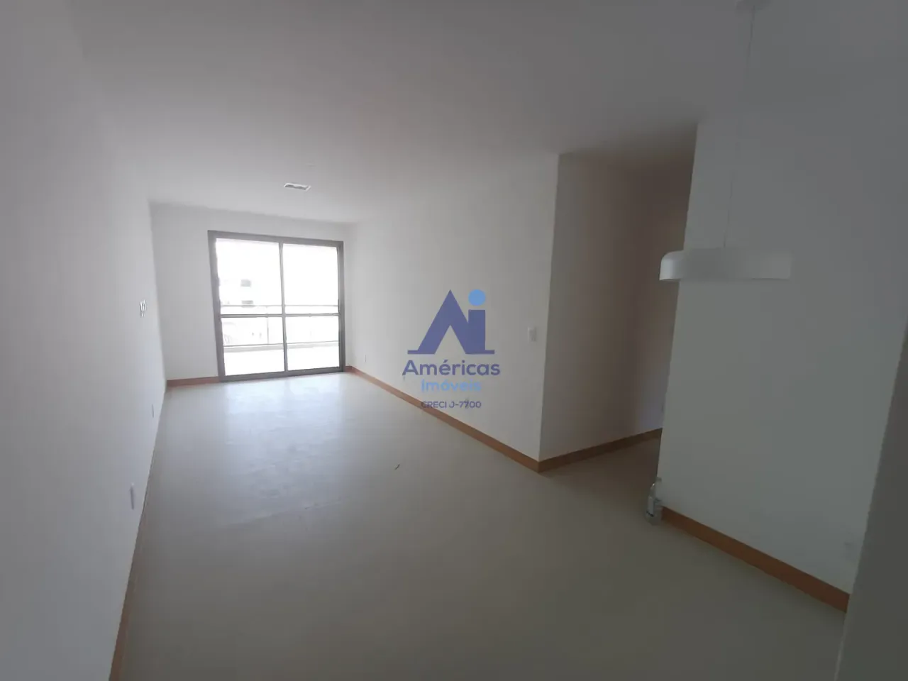 Rental apartment with 3 bedrooms and a balcony — photo 3