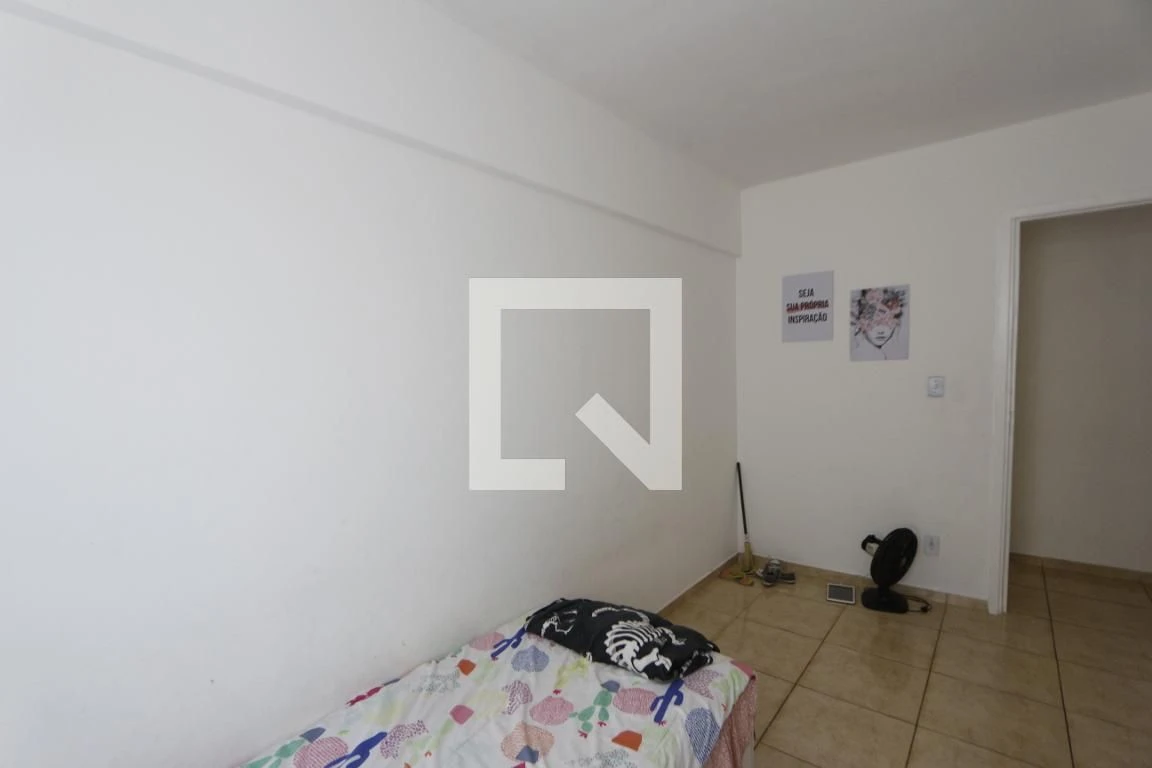 Apartamento mobiliado de 2 quartos em condomínio com piscina — photo 7