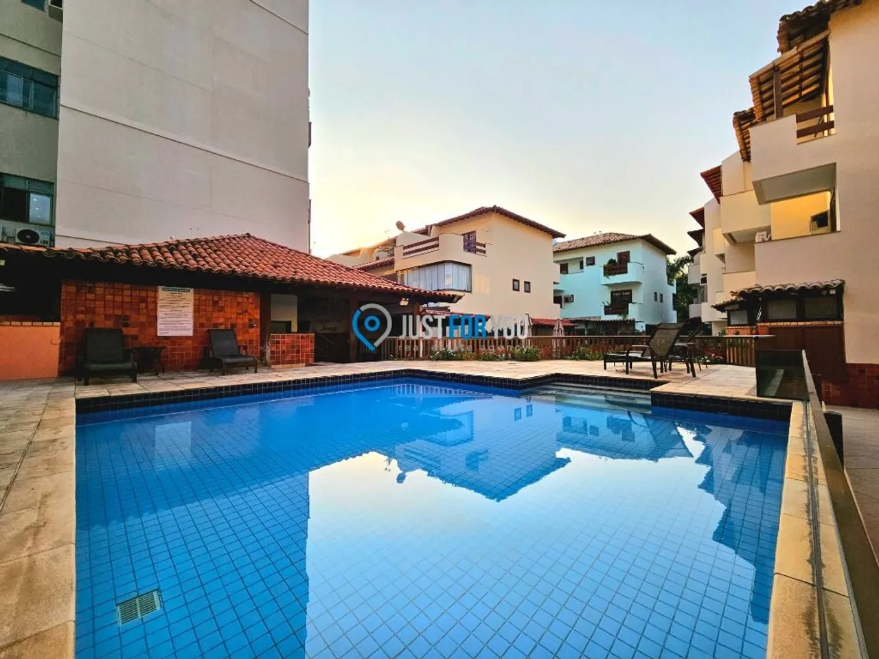 Furnished house with 4 bedrooms and 5 bathrooms — photo 13