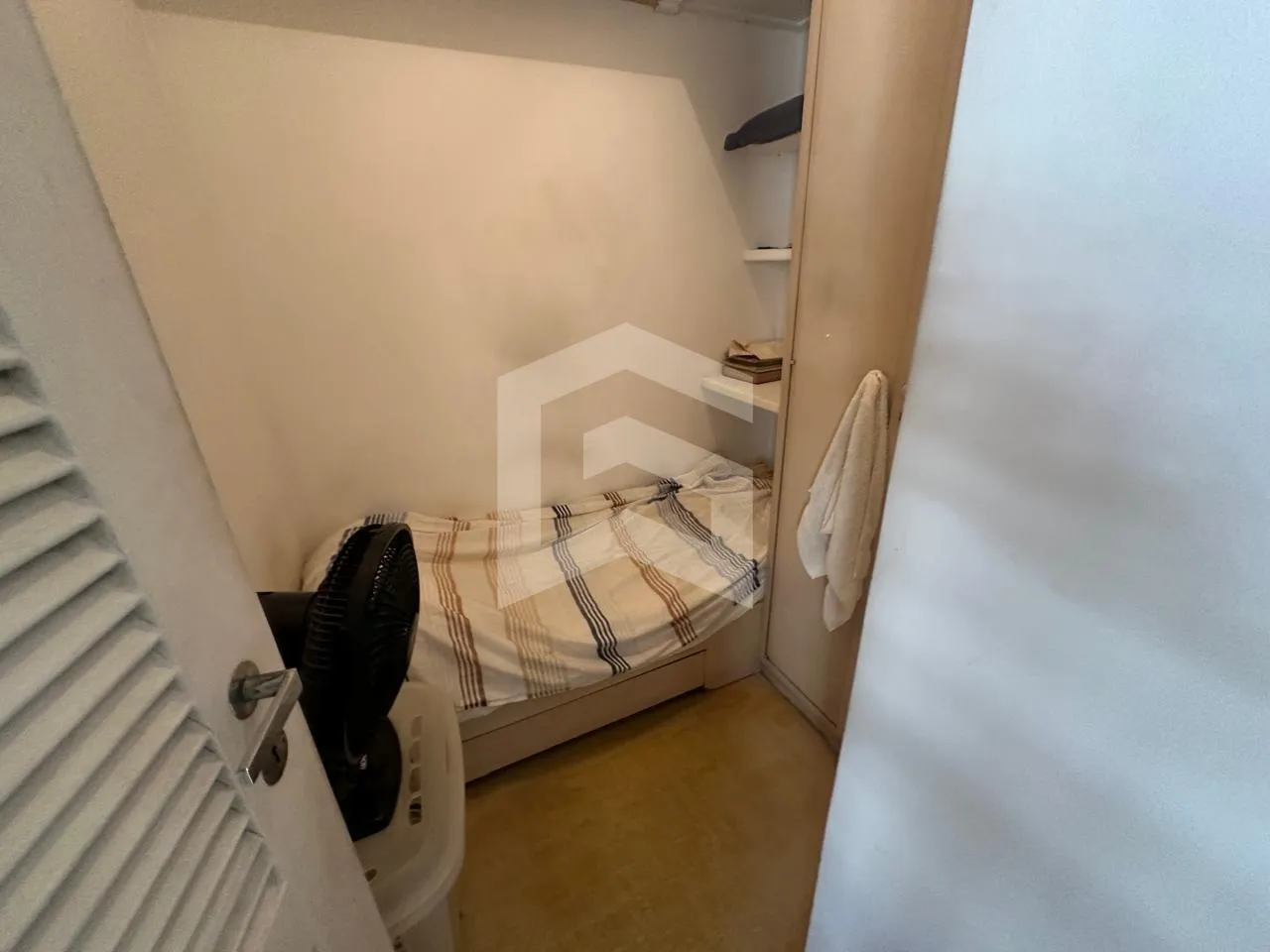 Furnished apartment, 252 m², with a walk-in closet — photo 14