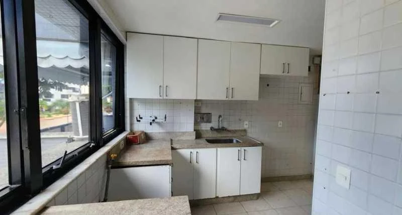 Квартира 115 м² з 4 спальнями та відкритим басейном — photo 14