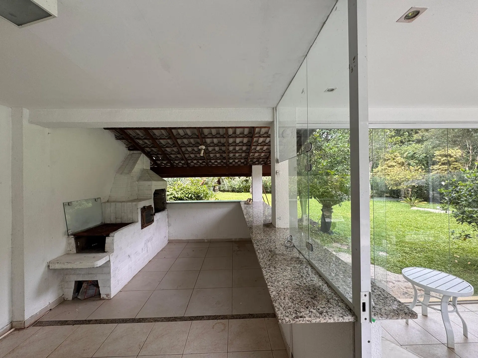 2-bedroom house with a garden in Rio de Janeiro — photo 28