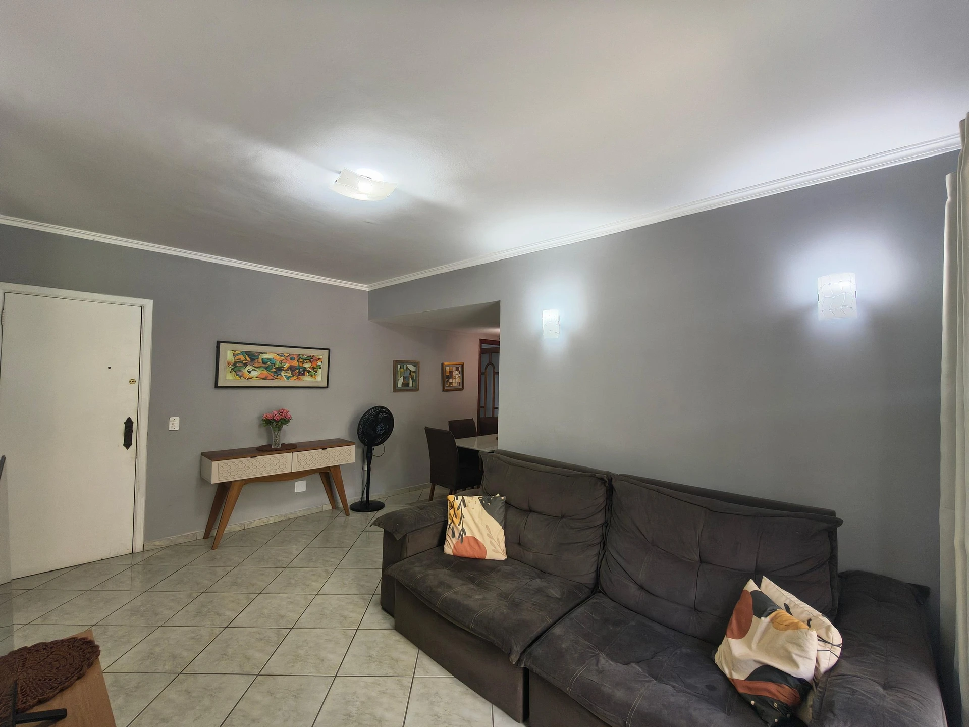 Apartamento amueblado con 3 dormitorios y balcón — photo 7