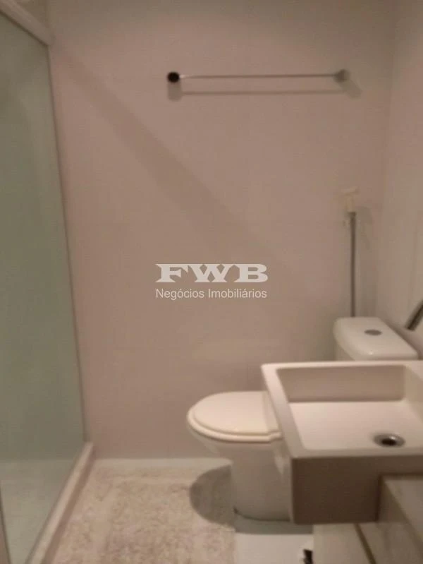 11-bedroom house with a walk-in closet in Rio de Janeiro — photo 18