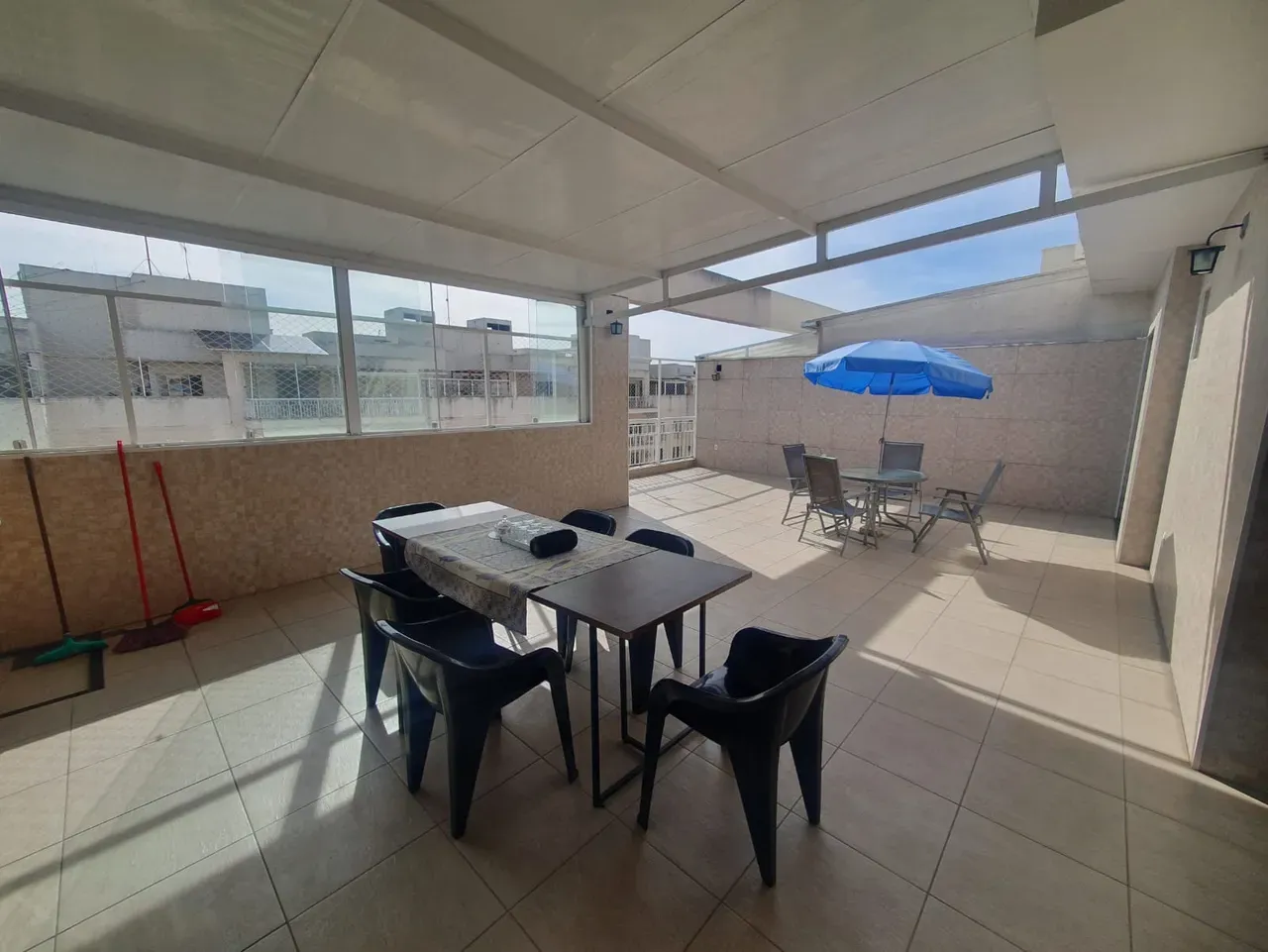 Furnished duplex penthouse with 2 bedrooms and open kitchen — photo 27