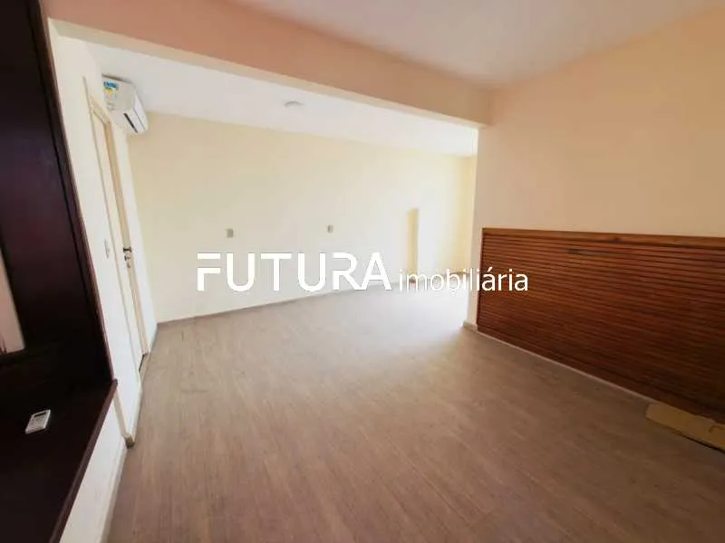 Duplex penthouse with 4 bedrooms and 5 bathrooms — photo 19