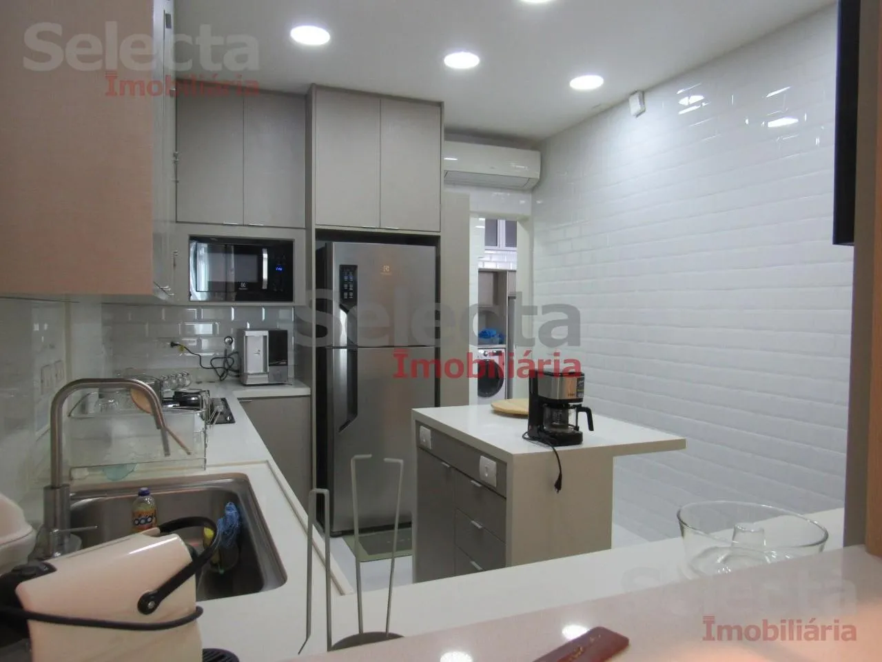 Apartment with 3 bedrooms and a closed kitchen — photo 29