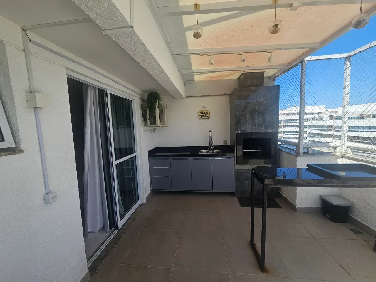 Apartamento com 5 quartos e 5 banheiros em 215 m² — photo 6
