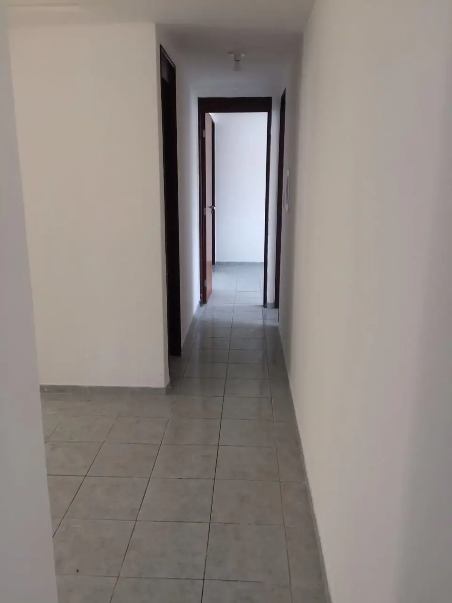 Квартира в аренду с 2 комнатами и 1 ванной в спальне — photo 13