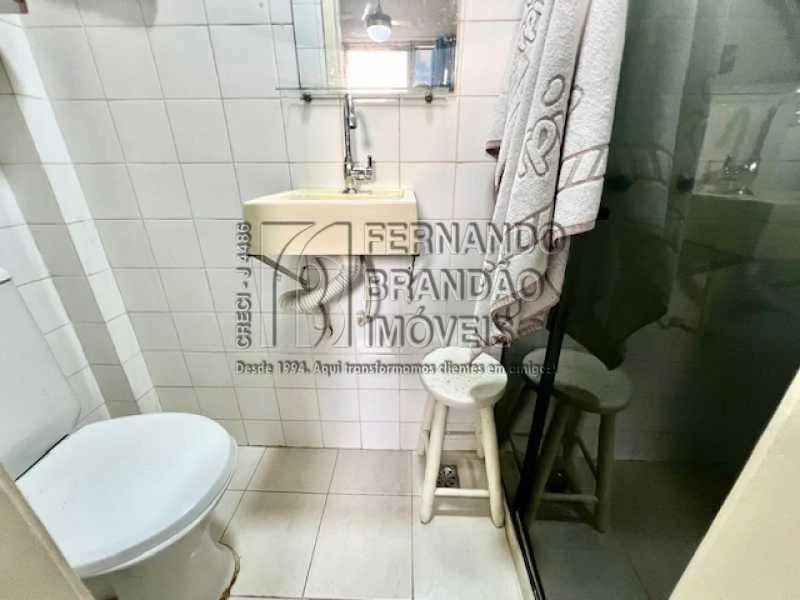 Furnished apartment, 88 m², with a glass-enclosed balcony — photo 9