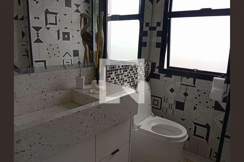 Furnished 170 m² apartment with 2 en-suite bedrooms — photo 15