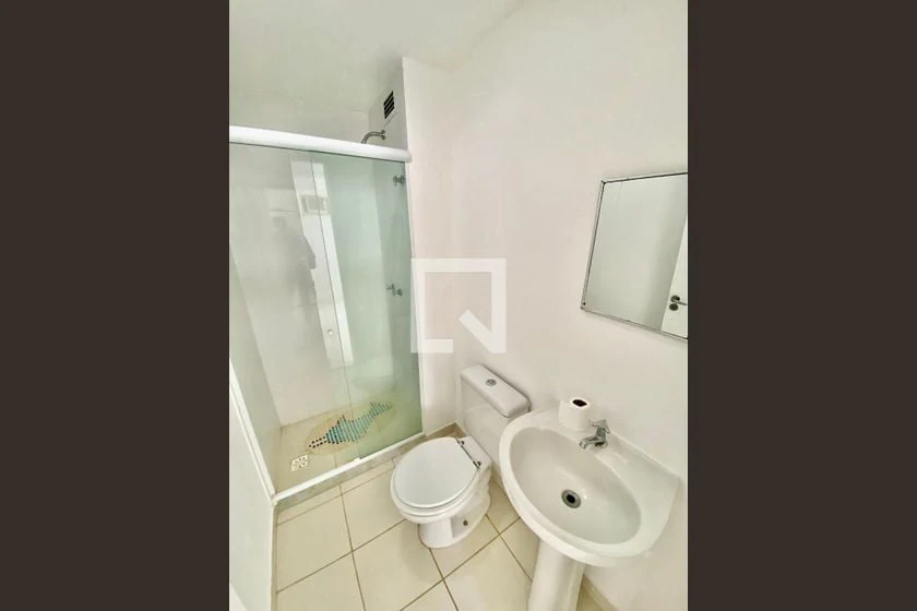 Apartamento de 2 quartos em condomínio com piscina — photo 14