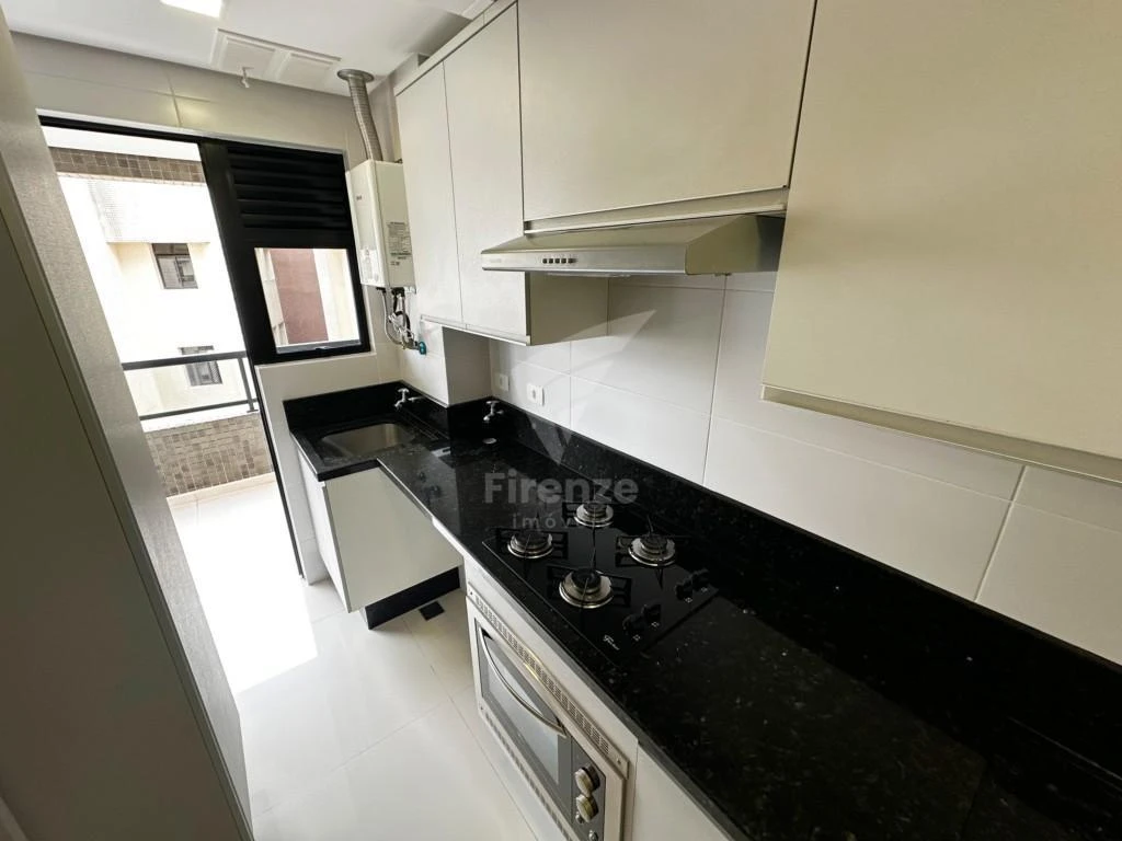 2-bedroom apartment, 1 with its own bathroom, 75 m² — photo 3