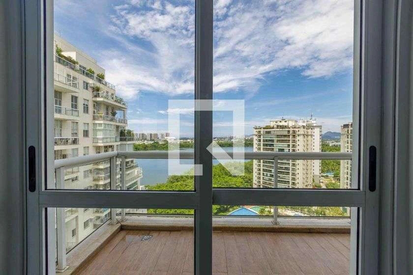 Furnished 136 m² 1-bedroom apartment with 2 parking — photo 7