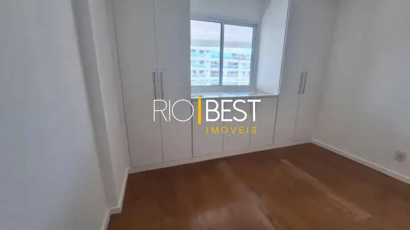 Apartment with 2 bedrooms and a built-in balcony grill — photo 7