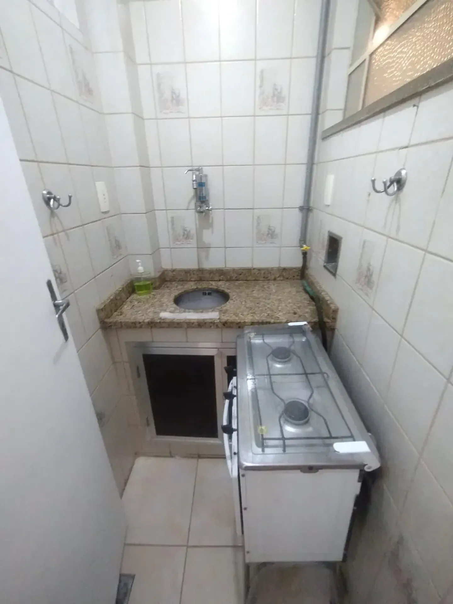 Furnished studio on the 7th floor with 1 bathroom — photo 23