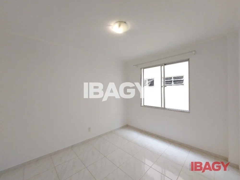 Apartamento com 2 dormitórios e cozinha com fogão a gás — photo 6