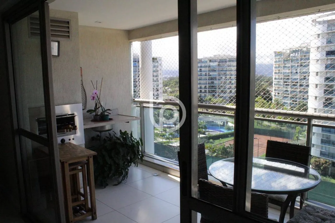 Furnished apartment with a closed kitchen and 4 bedrooms — photo 7