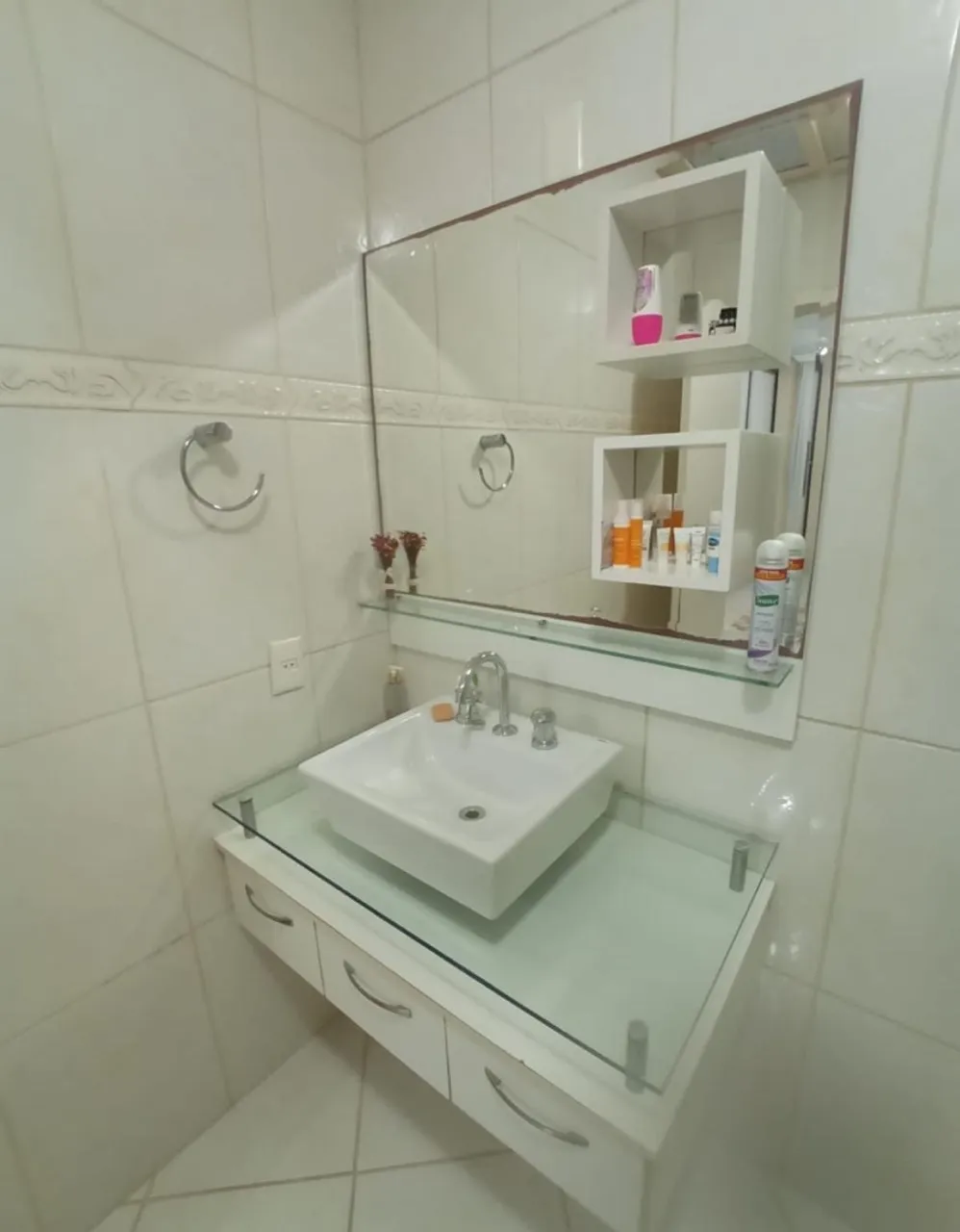 2-bedroom house with a bathtub in Florianópolis — photo 6