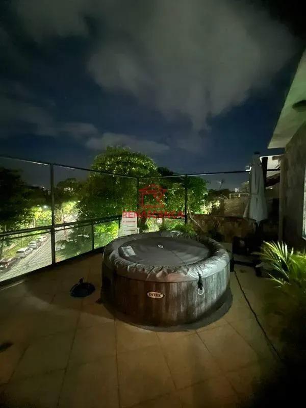 Penthouse with 3 bedrooms and 3 bathrooms — photo 22