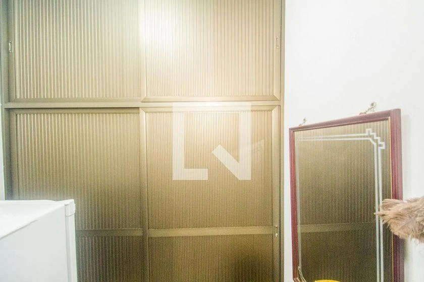 Furnished 2-bedroom apartment with 2 bathrooms — photo 38