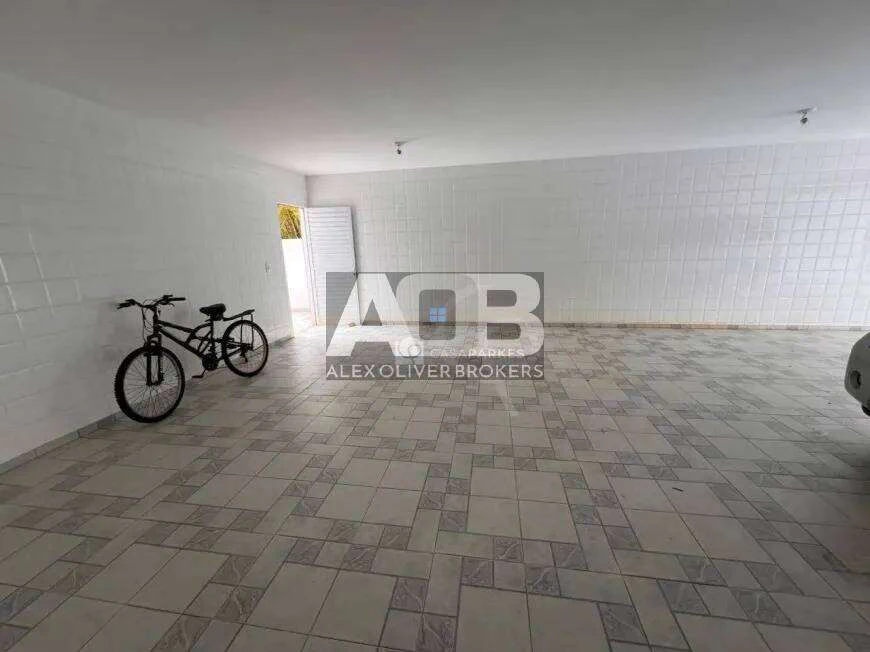 Casa mobiliada com 8 quartos e piscina de uso exclusivo — photo 21