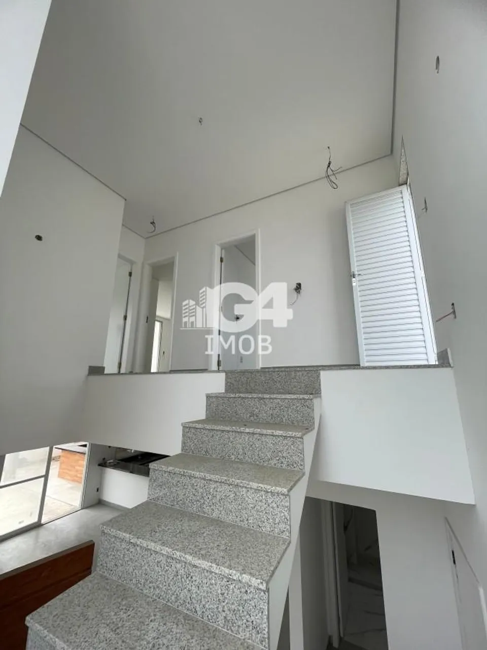 Rental house with 3 bedrooms and 5 bathrooms — photo 16