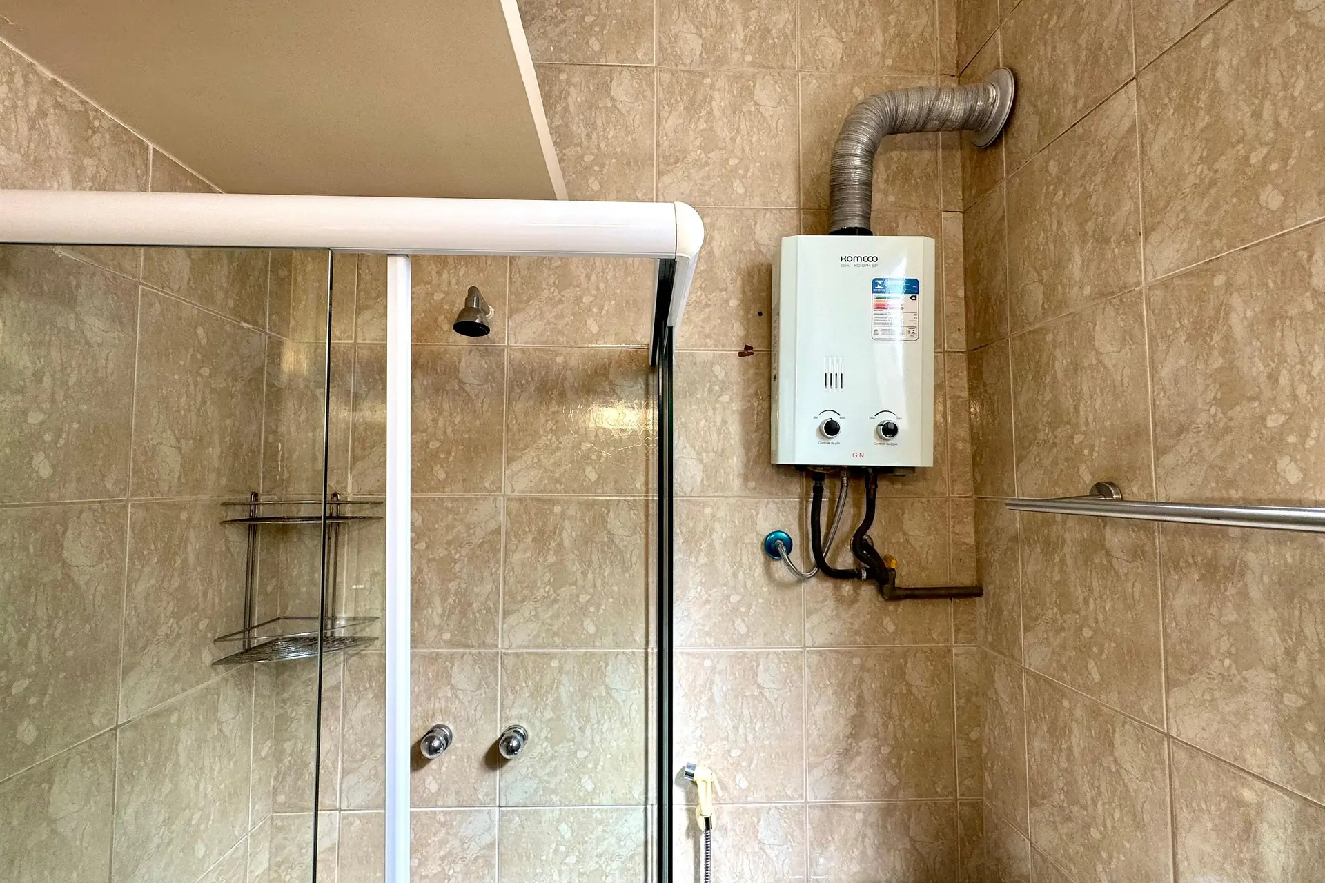 Apartamento mobiliado de 1 quarto com cozinha integrada — photo 20