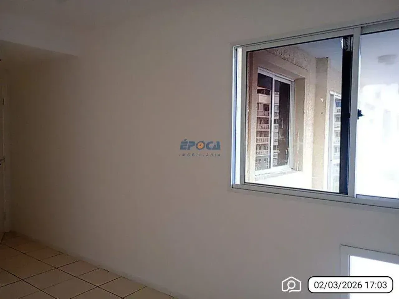 2-bedroom apartment with 1 bathroom and glass shower — photo 6