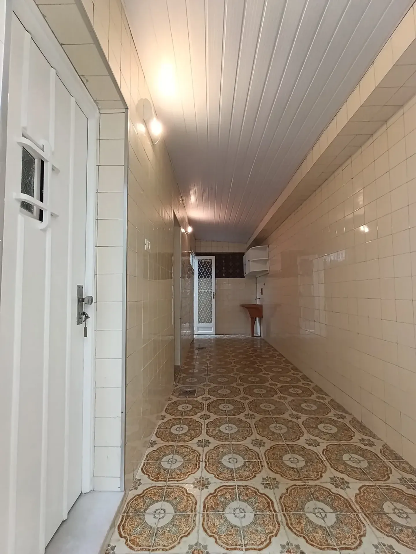 Washing machine in a 2-bedroom house, 82 m² — photo 45