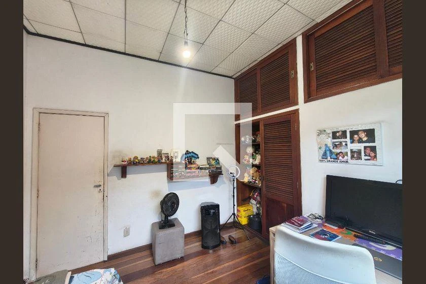 Casa de 1415 m² con 4 dormitorios y 7 baños — photo 30