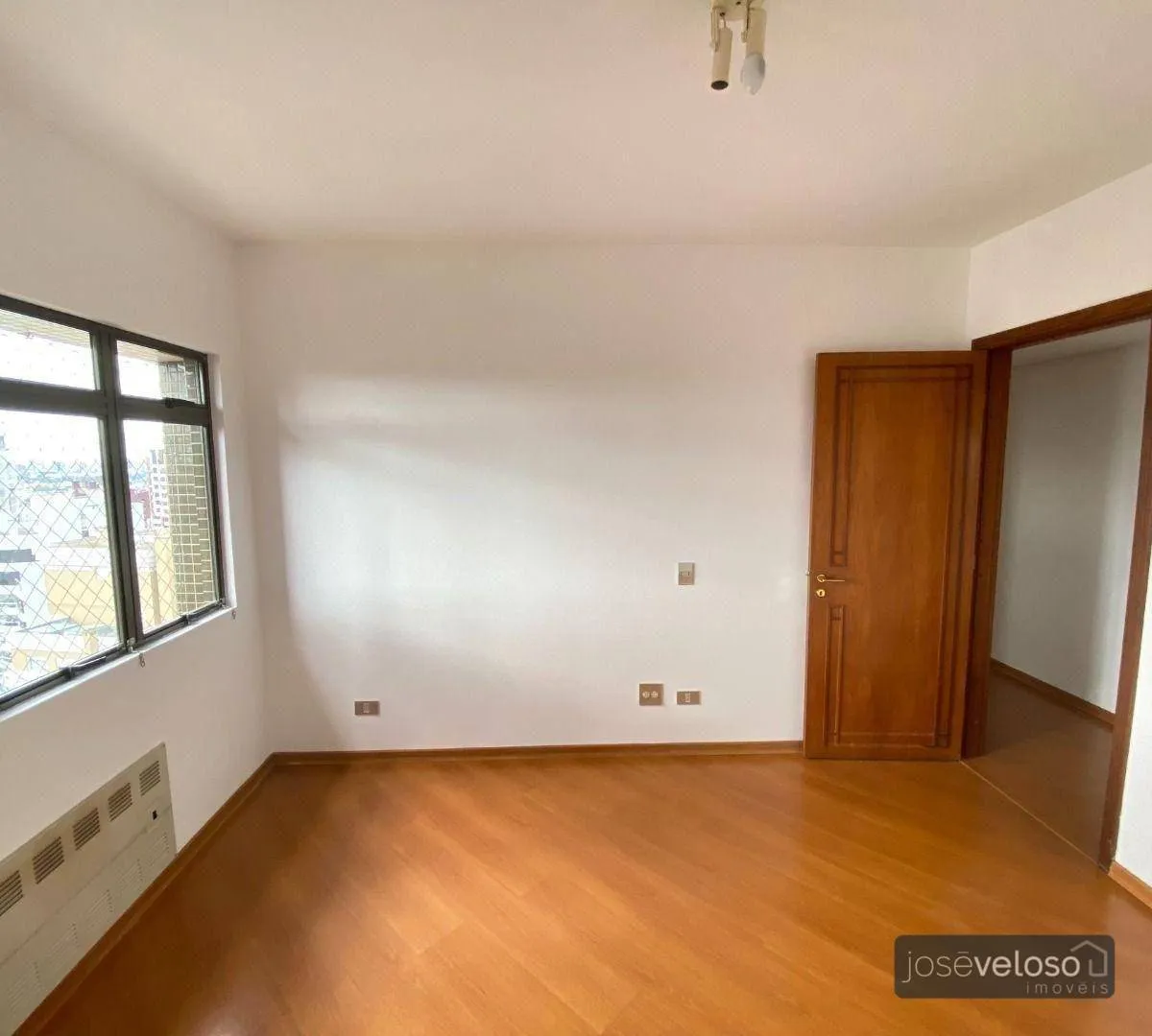 259 m² apartment with 4 bedrooms and private BBQ — photo 16