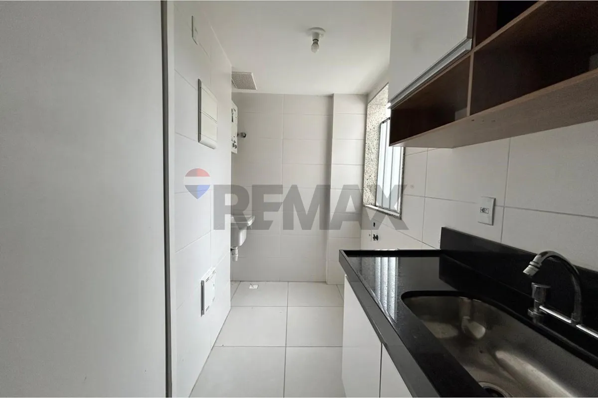 Apartment on the 2nd floor with a grill on the balcony — photo 9