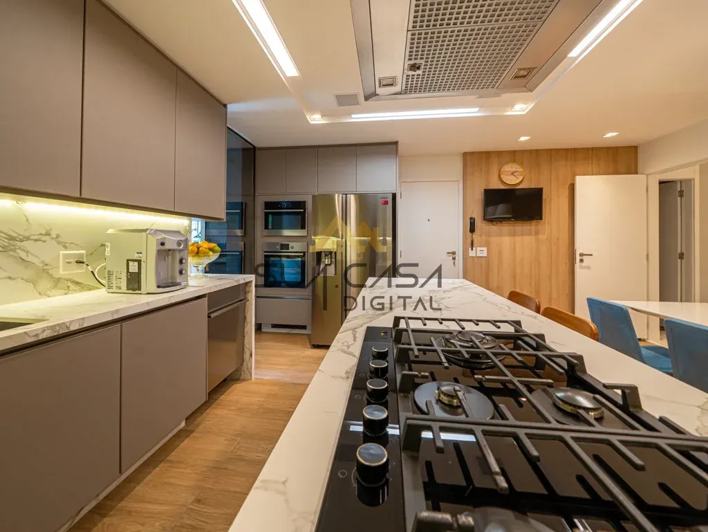 Apartamento mobiliado com 220 m², 4 quartos e 3 vagas — photo 5
