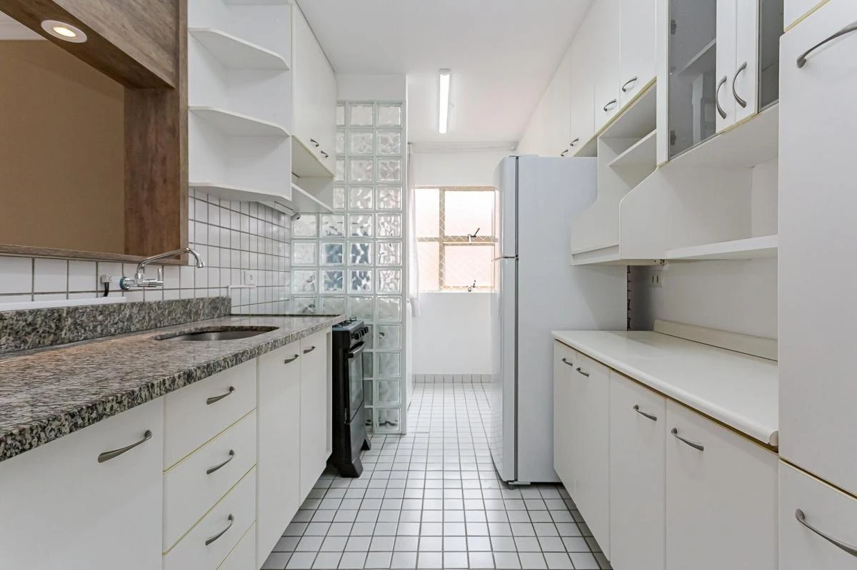 113 m² apartment with 2 bedrooms and enclosed balcony — photo 6
