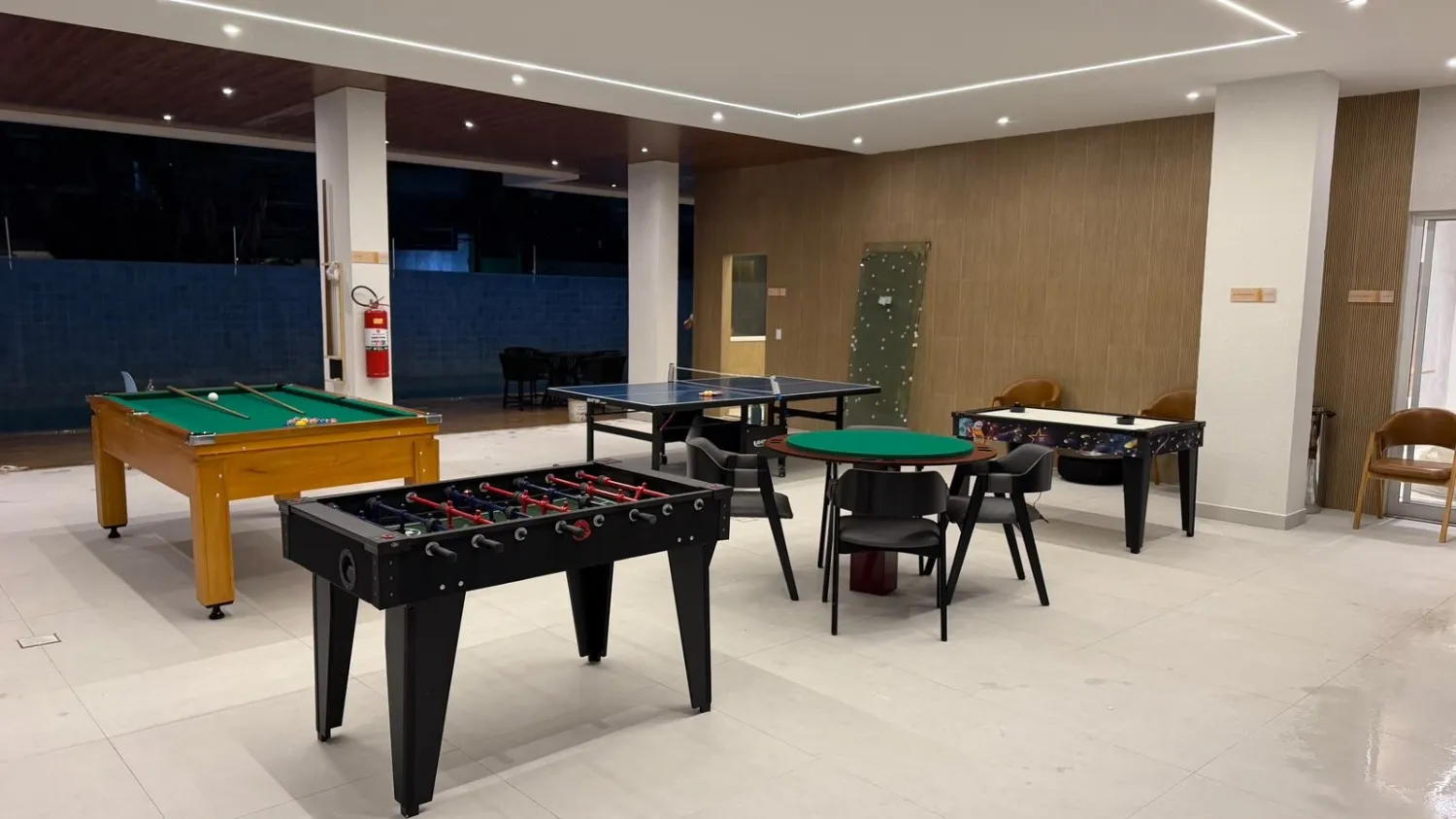 3 quartos e janelas do piso ao teto: apartamento de 110 m² — photo 22