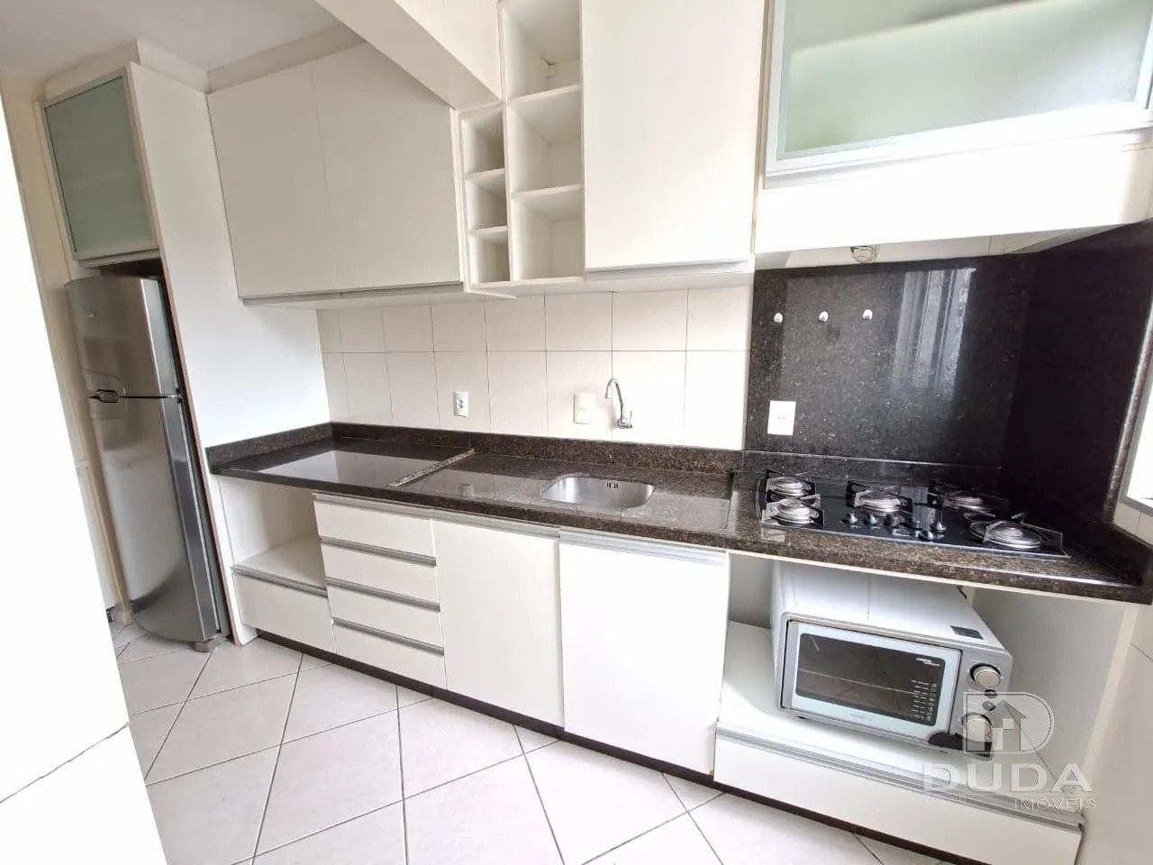 Apartment on the 5th floor with a grill on the balcony — photo 2