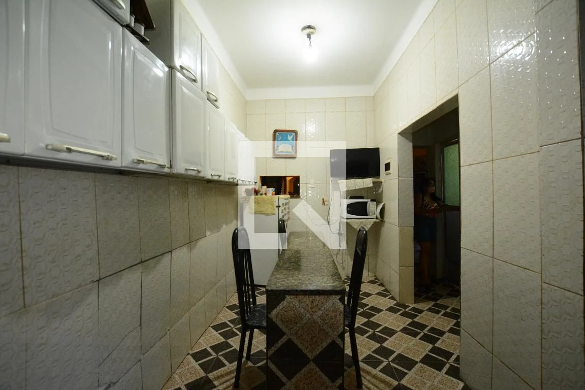 Casa amueblada con 4 dormitorios y jardín privado — photo 25
