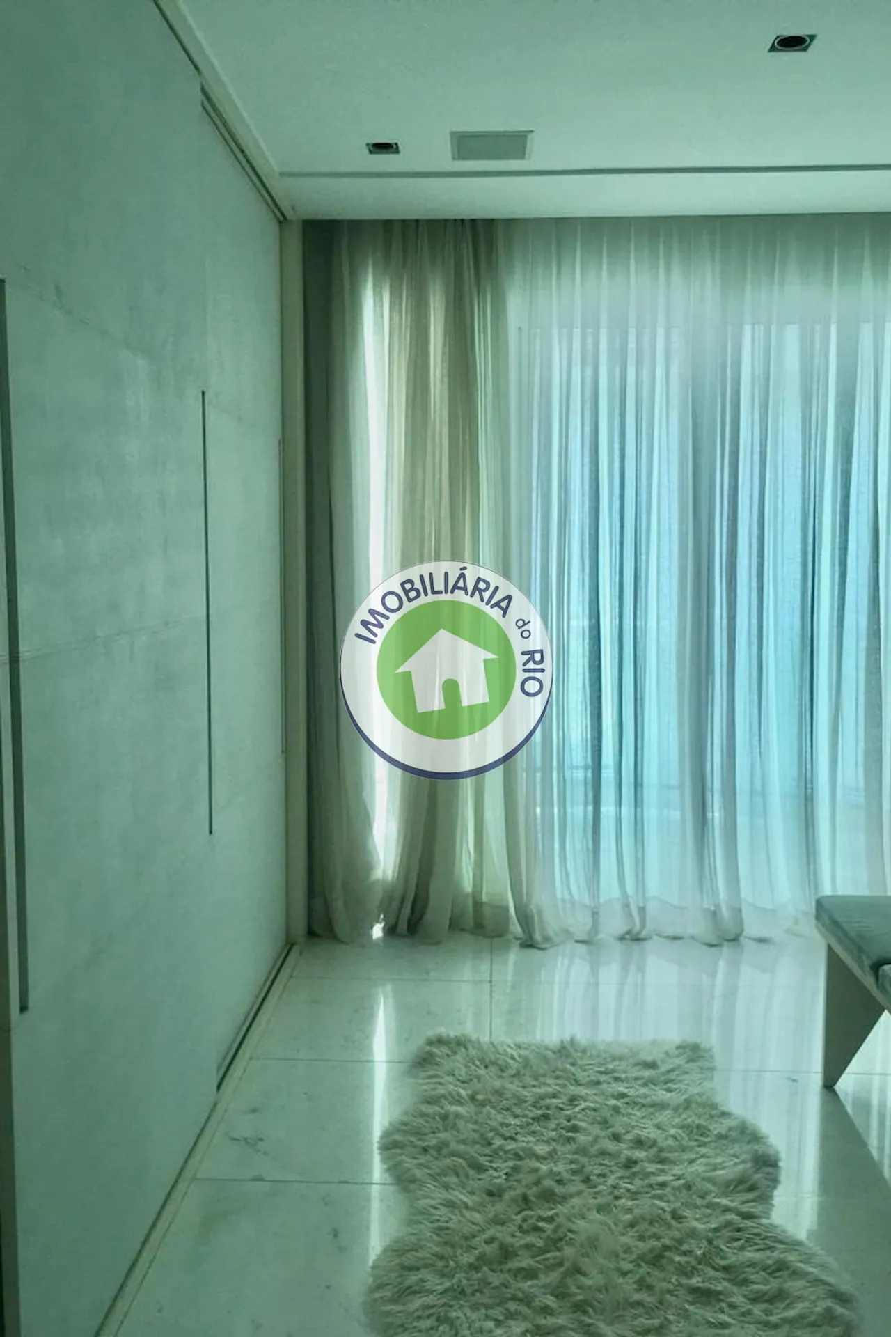 Apartamento mobiliado com 3 dormitórios e 5 banheiros — photo 21