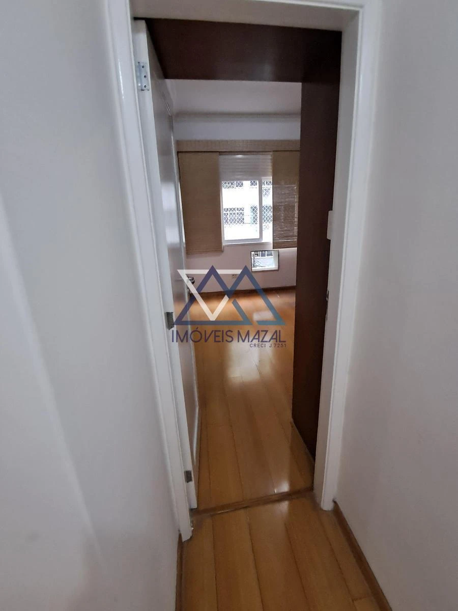 3-bedroom apartment with a walk-in closet in Rio de Janeiro — photo 2