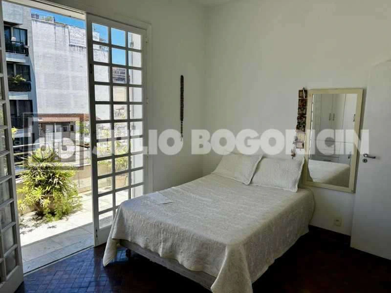 Cobertura com 5 quartos e terraço — photo 13