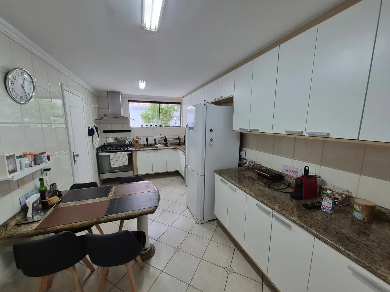Furnished house for rent with 4 bedrooms and 5 bathrooms — photo 13