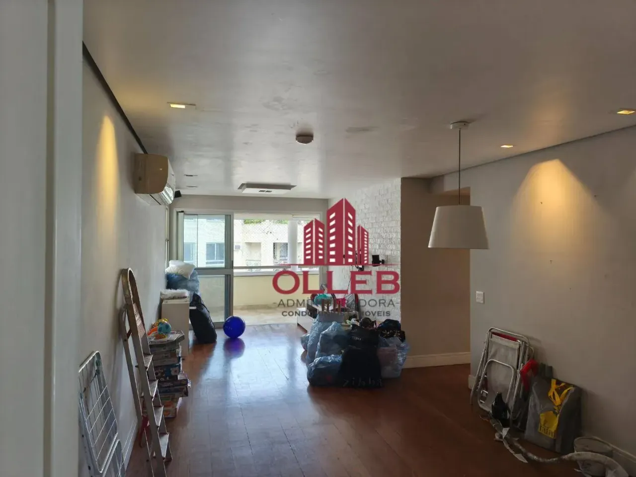 3-bedroom apartment with 4 bathrooms and enclosed balcony — photo 5