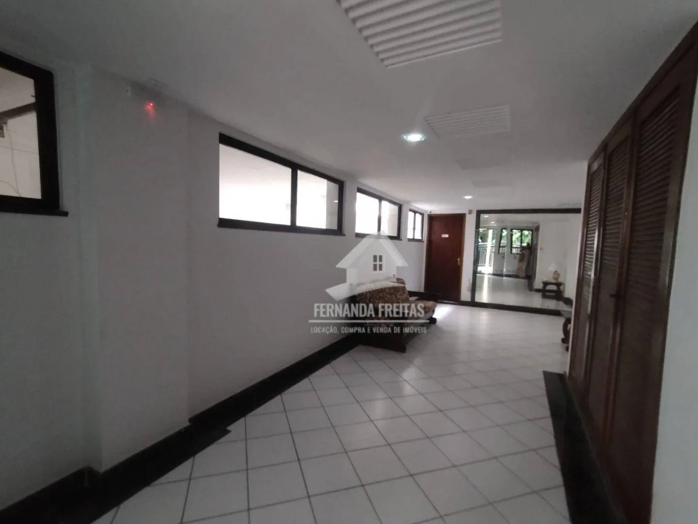 Apartamento com 2 quartos e 2 banheiros — photo 26