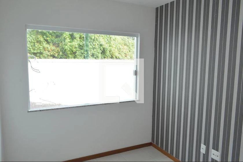 188 m² house with 4 en-suite bedrooms and 3 parking spots — photo 16