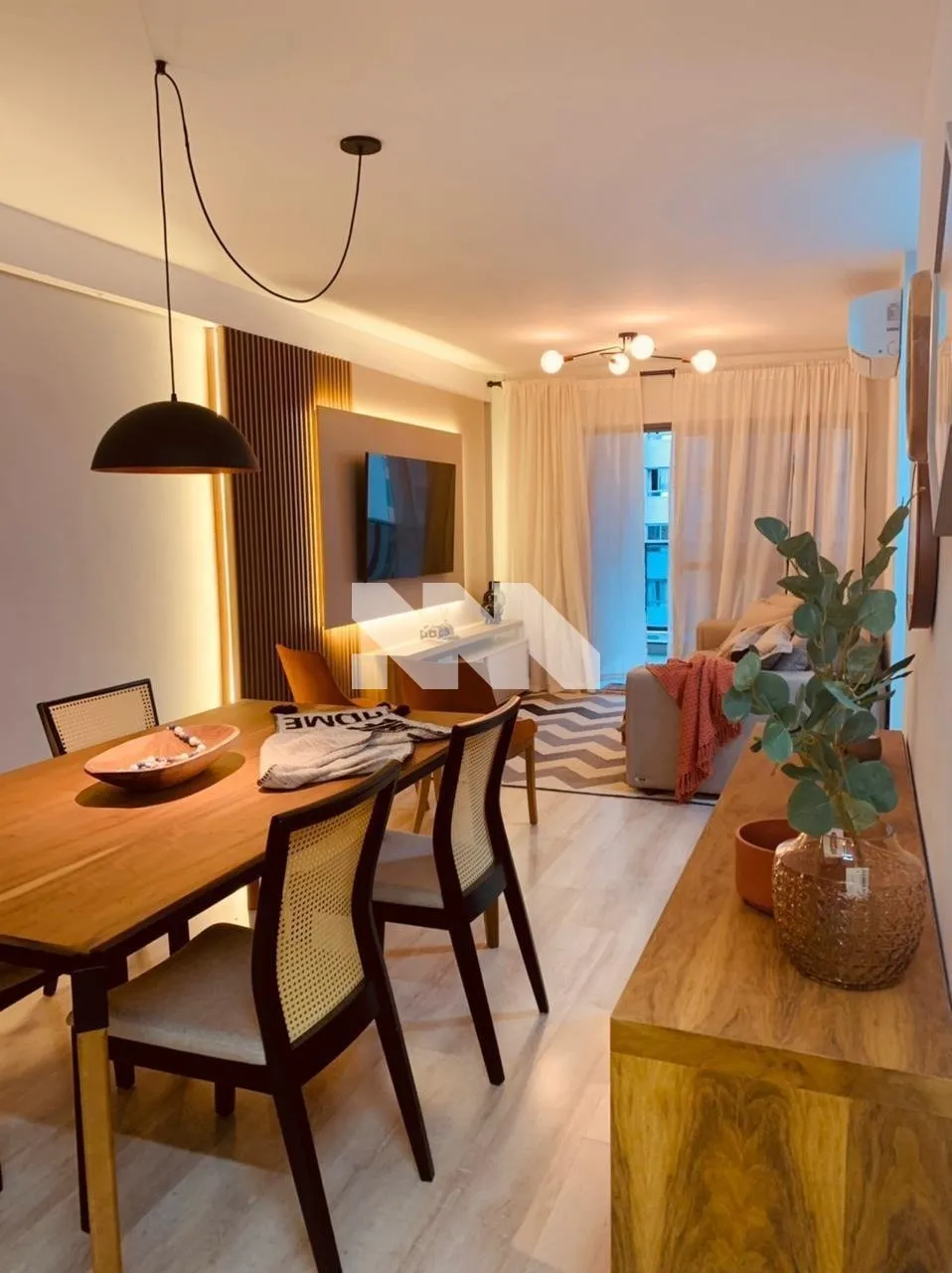 183 m² apartment with 2 bedrooms and 2 parking spaces — photo 4